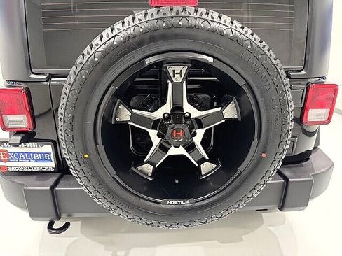 Used 2015 Jeep Wrangler Unlimited Sport image 10