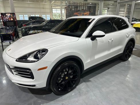 Used 2019 Porsche Cayenne AWD/4WD image 11