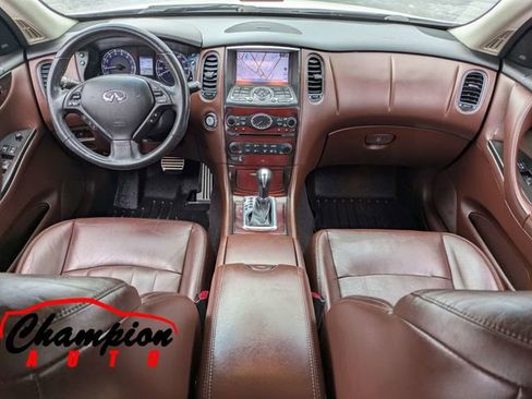 Used 2017 INFINITI QX50 AWD w/ Technology Package image 18