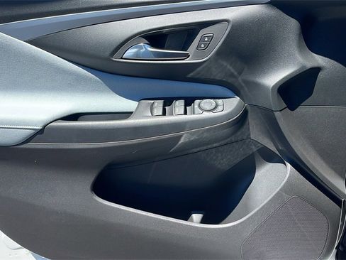 New 2025 Buick Envista Preferred w/ Convenience I Package image 25