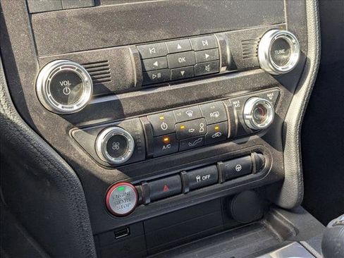 Used 2019 Ford Mustang Coupe image 15