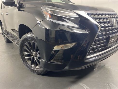Certified 2021 Lexus GX 460 Premium w/ Premium Package AWD/4WD image 3