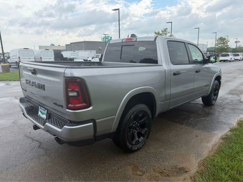 Used 2026 RAM 1500 Big Horn AWD/4WD image 5