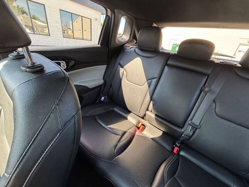 Used 2025 Jeep Compass Limited AWD/4WD image 41