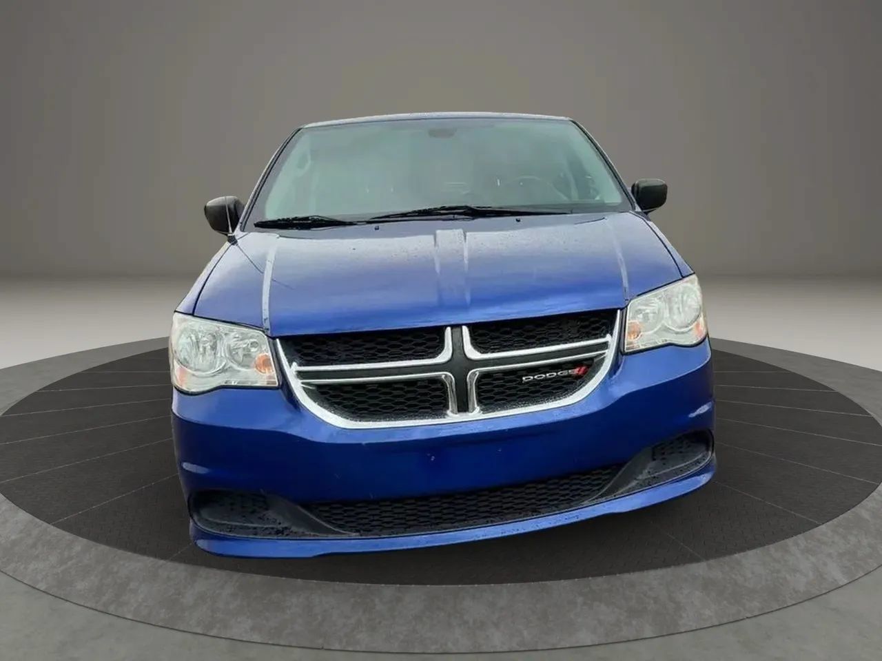 Used 2019 Dodge Grand Caravan SE w/ UConnect Hands-Free Group FWD image 2