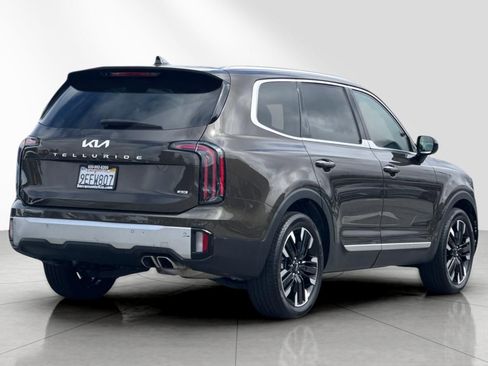 Used 2023 Kia Telluride SX Prestige AWD/4WD image 4
