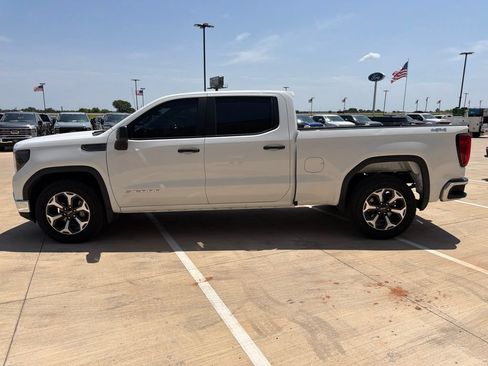 Used 2023 GMC Sierra 1500 Pro w/ Pro Value Package AWD/4WD image 6