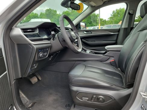 Used 2022 Jeep Grand Cherokee Limited 4xe AWD/4WD image 7