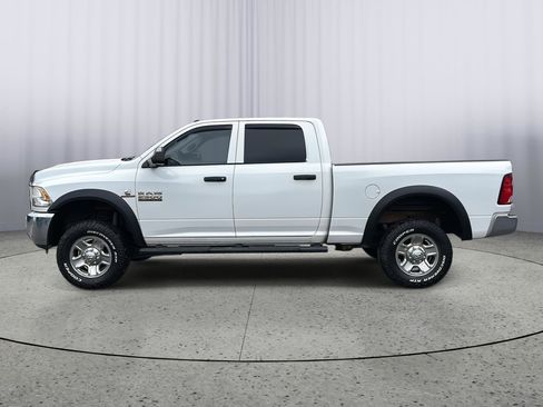 Used 2018 RAM 2500 Tradesman w/ Chrome Appearance Group image 2