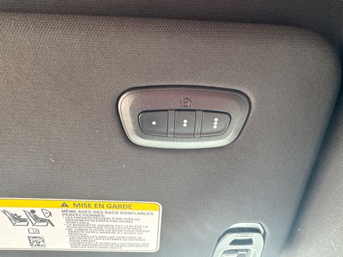Used 2025 RAM 1500 Limited AWD/4WD image 12