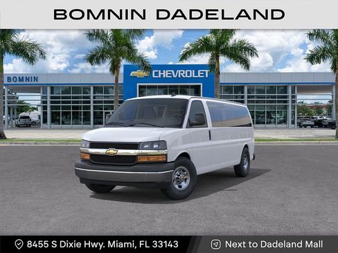 New 2026 Chevrolet Express 3500 LT w/ LT Preferred Equipment Group RWD image 1