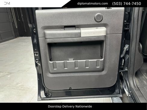 Used 2013 Ford F250 Lariat w/ Lariat Interior Pkg image 21