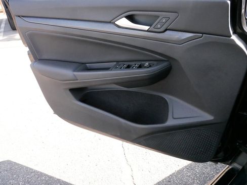 Certified 2023 Volkswagen GTI Autobahn image 27