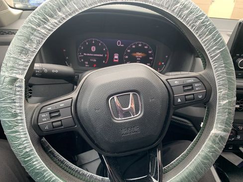 Used 2024 Honda Accord EX image 9