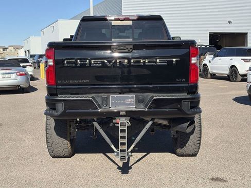 Used 2021 Chevrolet Silverado 2500 LTZ w/ Z71 Chrome Sport Edition AWD/4WD image 7