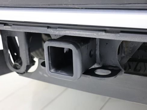 Used 2021 GMC Yukon Denali image 18