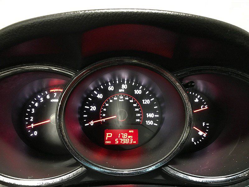 Used 2013 Kia Sorento LX w/ Value Pkg FWD image 22