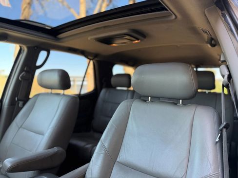 Used 2003 Toyota Sequoia Limited AWD/4WD image 10