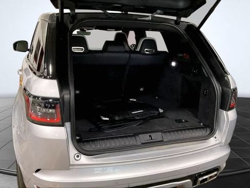 Used 2022 Land Rover Range Rover Sport SVR AWD/4WD image 5