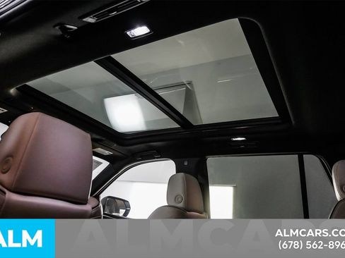 Used 2021 Cadillac Escalade Sport AWD/4WD image 25