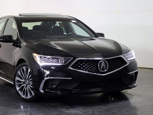Used 2018 Acura RLX w/ Technology Package image 6