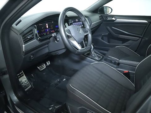 Certified 2024 Volkswagen Jetta Sport FWD image 17
