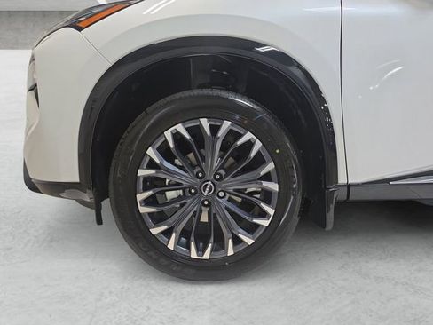 New 2026 Nissan Rogue Platinum image 23