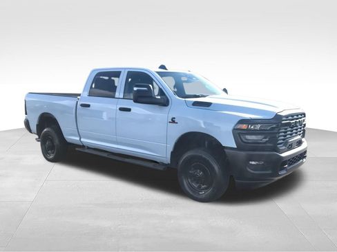 New 2025 RAM 2500 Tradesman AWD/4WD image 2