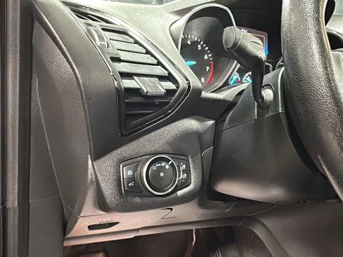 Used 2018 Ford Escape SEL AWD/4WD image 28