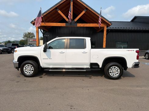 Used 2023 Chevrolet Silverado 2500 LT w/ Convenience Package AWD/4WD image 24