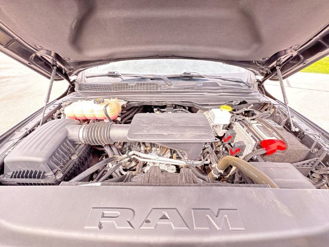 Used 2023 RAM 1500 Big Horn AWD/4WD image 30