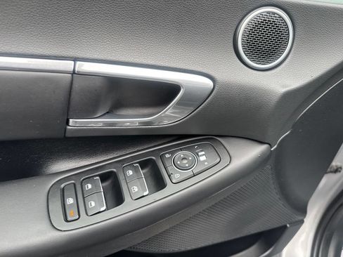 Certified 2023 Hyundai Sonata SEL w/ Convenience Package FWD image 14
