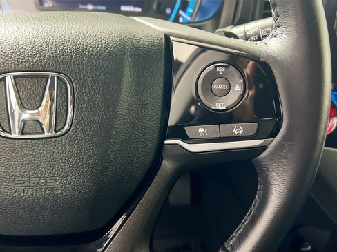 Used 2023 Honda Odyssey Touring image 19