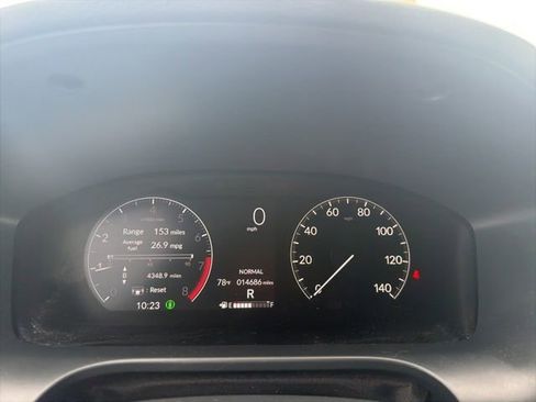 Used 2025 Honda HR-V EX-L image 16