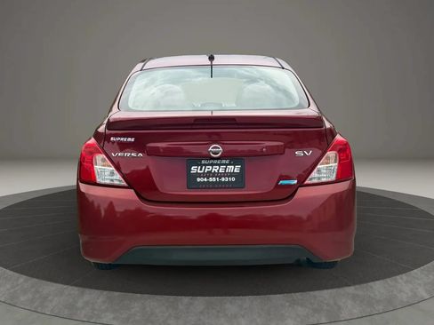 Used 2016 Nissan Versa SV FWD image 4