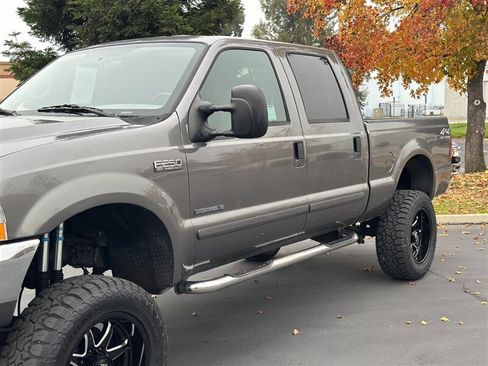 Used 2002 Ford F250 4x4 Crew Cab Super Duty image 10