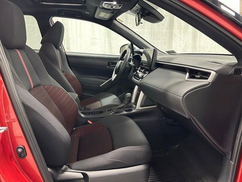 Used 2025 Toyota Corolla Cross AWD Hybrid image 60