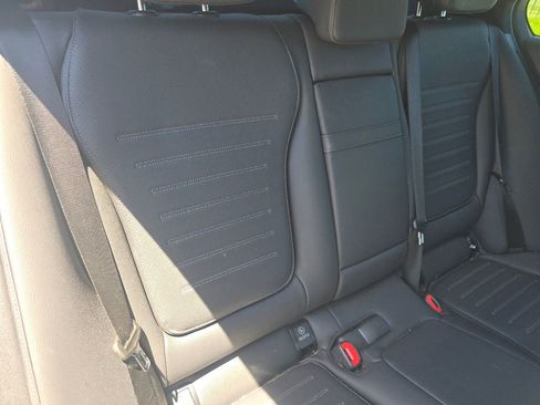 Used 2023 Mercedes-Benz C 300 4MATIC Sedan image 21