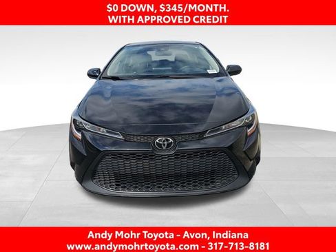Used 2022 Toyota Corolla LE image 2