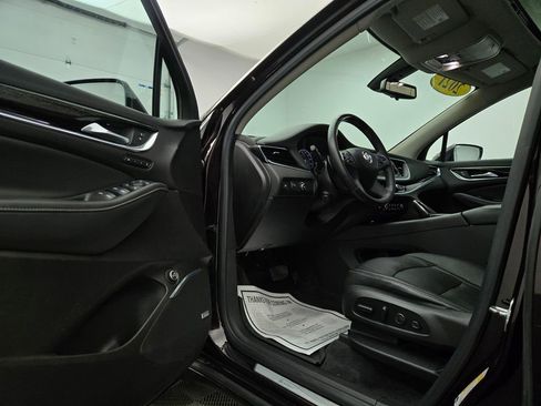 Used 2021 Buick Enclave Avenir w/ Avenir Technology Package image 25