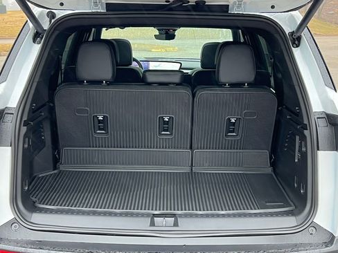 New 2026 Buick Enclave Preferred w/ Power Package image 33