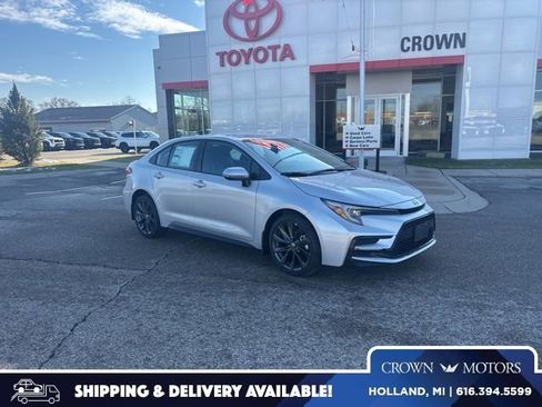 Used 2026 Toyota Corolla SE FWD image 1