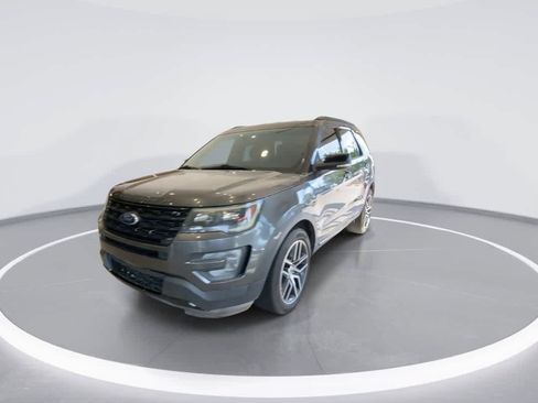 Used 2017 Ford Explorer Sport AWD/4WD image 4
