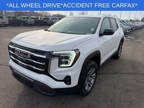 Used 2025 GMC Terrain Elevation image 4