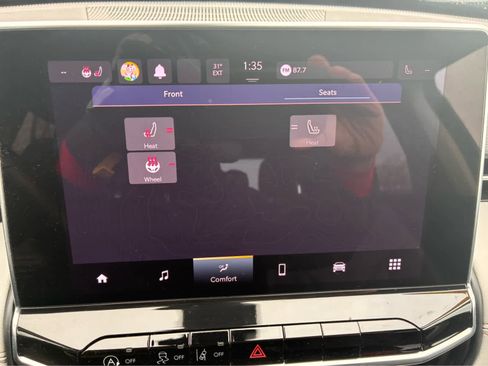 Used 2022 Jeep Compass Limited image 23