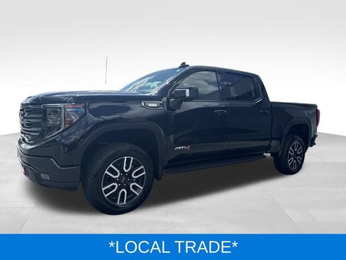 Used 2025 GMC Sierra 1500 AT4 w/ AT4 Premium Package AWD/4WD image 5