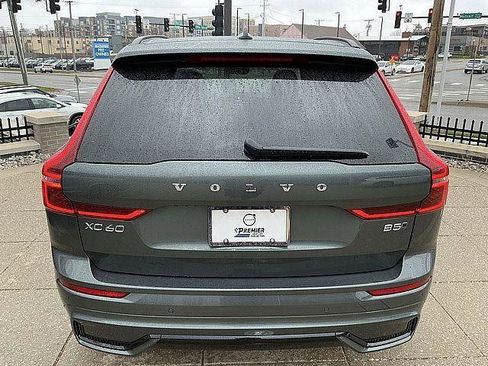 New 2026 Volvo XC60 B5 Plus w/ Climate Package AWD/4WD image 9