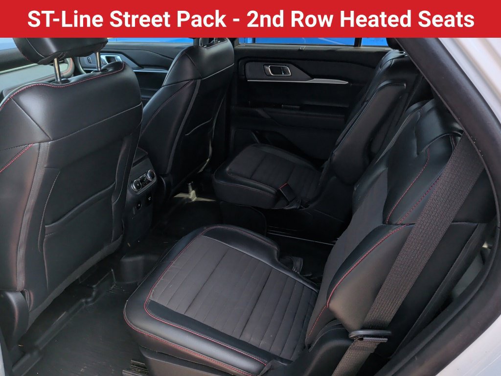 Used 2025 Ford Explorer ST-Line w/ Premium Package AWD/4WD image 13