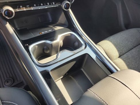 New 2026 Chevrolet Traverse LT w/ Driver Confidence Package image 32