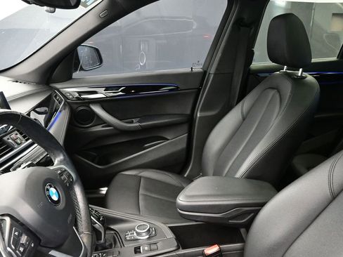 Used 2021 BMW X1 sDrive28i image 21